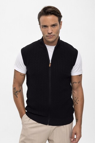 Felix Hardy Knit Cardigan in Black: front