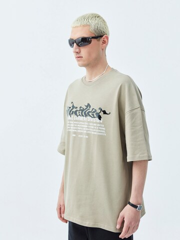 VAMOS CLO Shirt in Beige