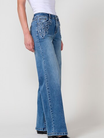 KOROSHI Regular Jeans in Blauw