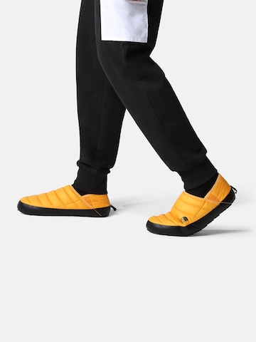 THE NORTH FACE - Zapatos bajos en amarillo
