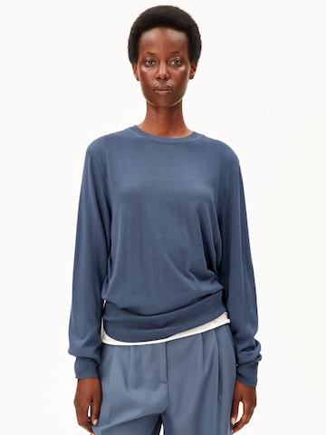 ARMEDANGELS Sweater in Blue: front