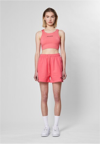 regular Pantaloni 'Essential' di 9N1M SENSE in rosa