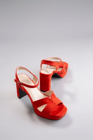Aniston Sandals in Red