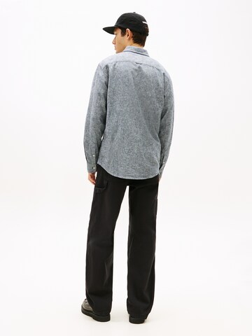 Tommy Jeans Regularny krój Koszula w kolorze niebieski