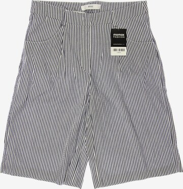 BRAX Shorts in M in Blue: front