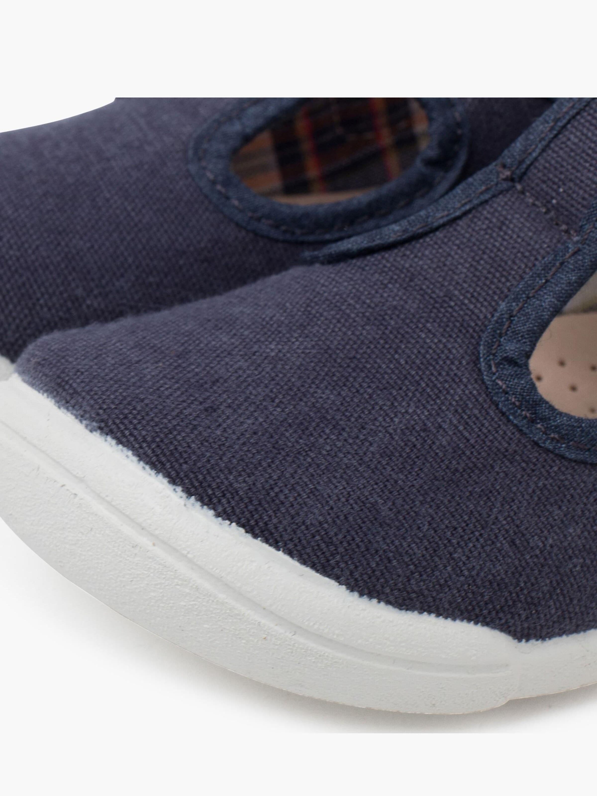Pisamonas First-Step Shoes in Blue