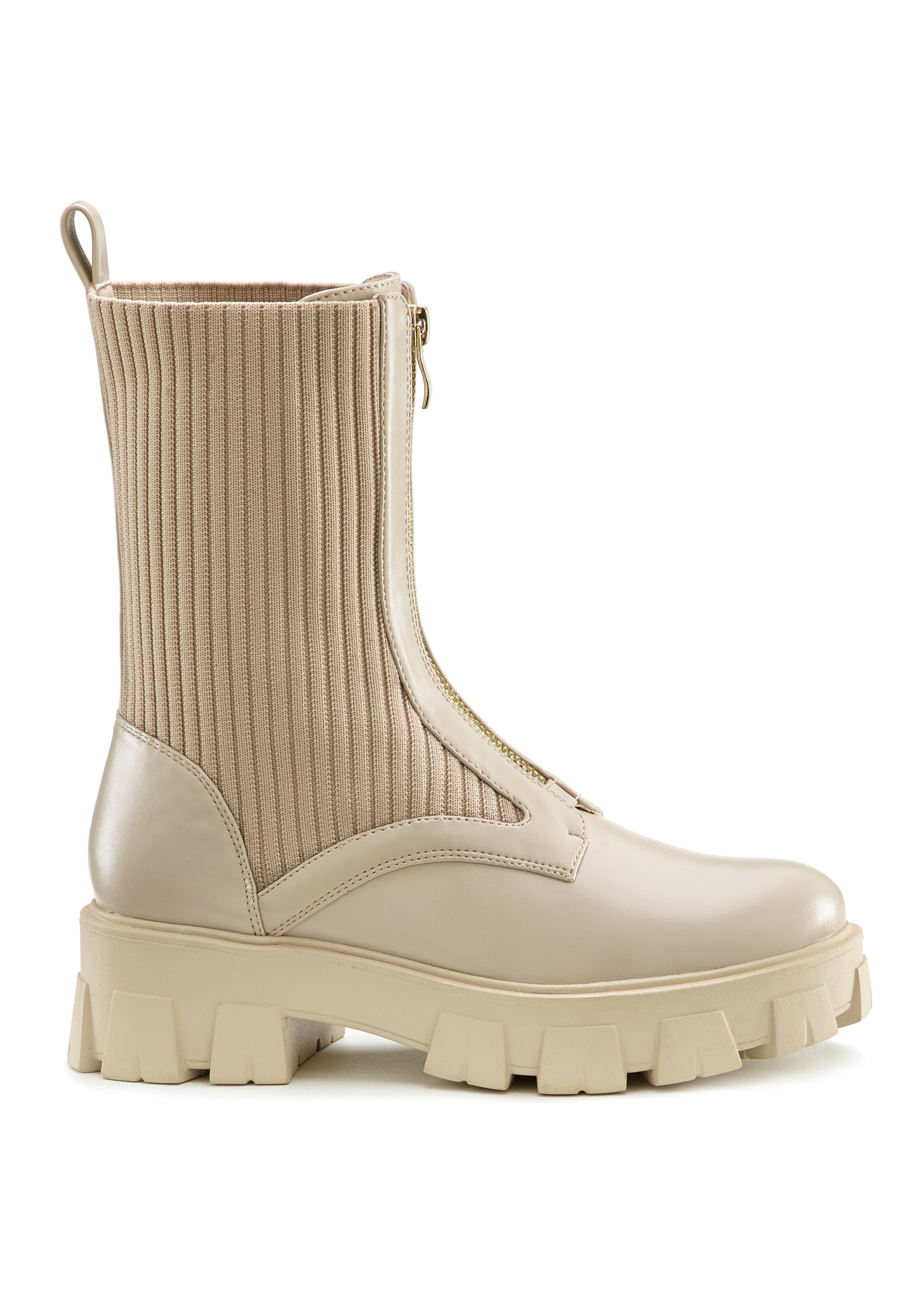 Botine de la LASCANA pe bej