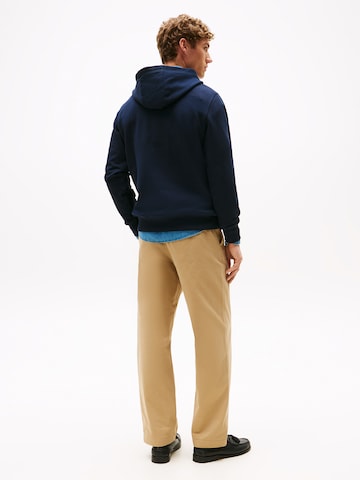 TOMMY HILFIGER Sweatshirt 'ESSENTIAL' in Blue
