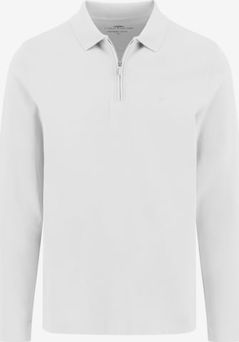 FYNCH-HATTON Shirt in White: front