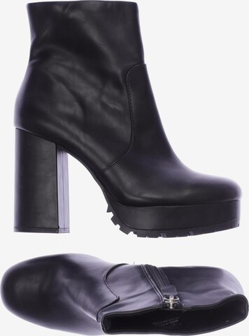 Pull&Bear Dress Boots in 41 in Black: front