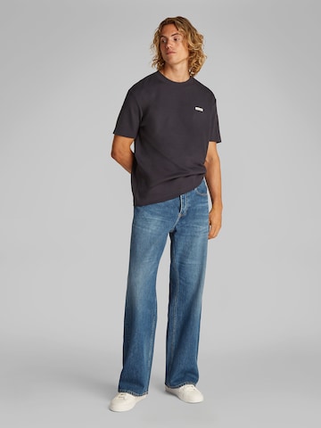 Calvin Klein Jeans Μπλουζάκι σε μαύρο