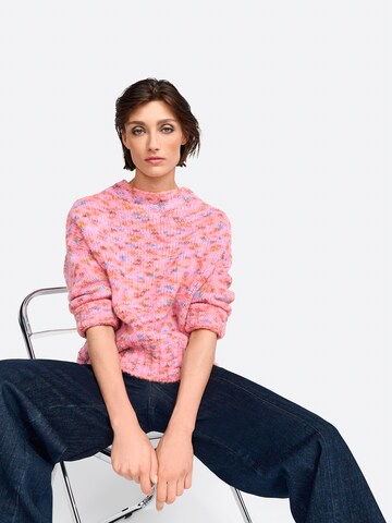 Pull-over Rich & Royal en rose : devant