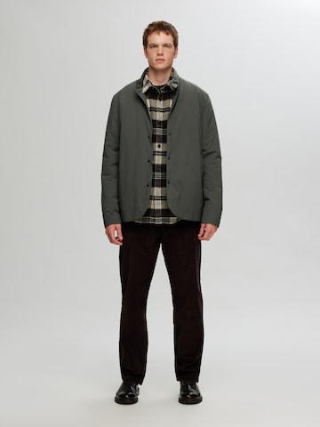 SELECTED HOMME Between-Season Jacket in Green