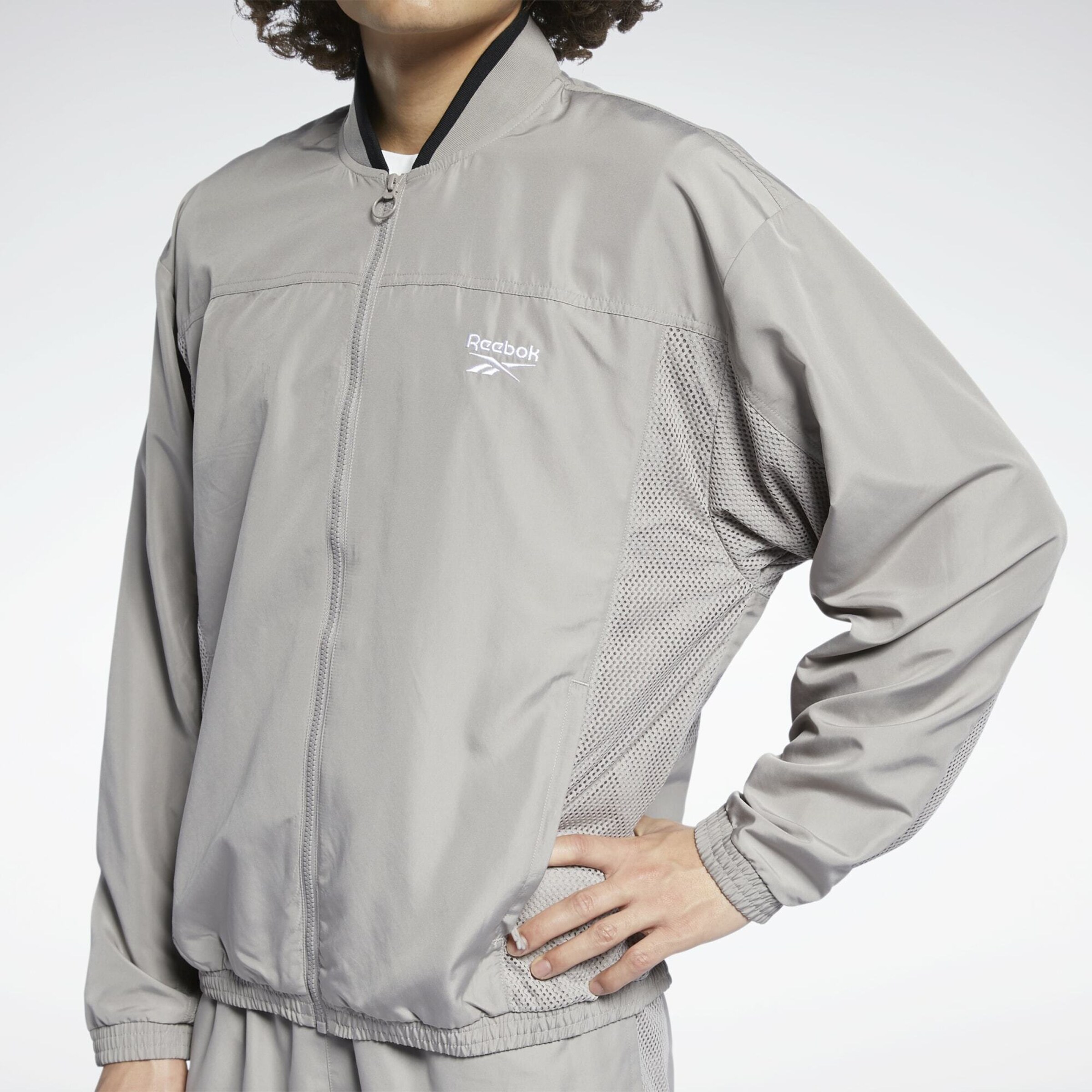 Männer Jacken Reebok Classics Jacke in Grau - UJ51472 Männer Jacken Reebok Classics Jacke in Grau - UJ51472