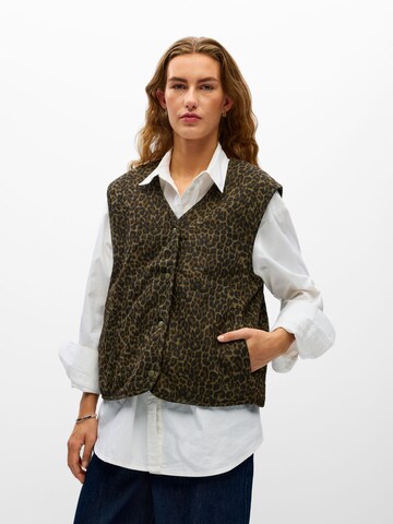 OBJECT Vest i brun: forside