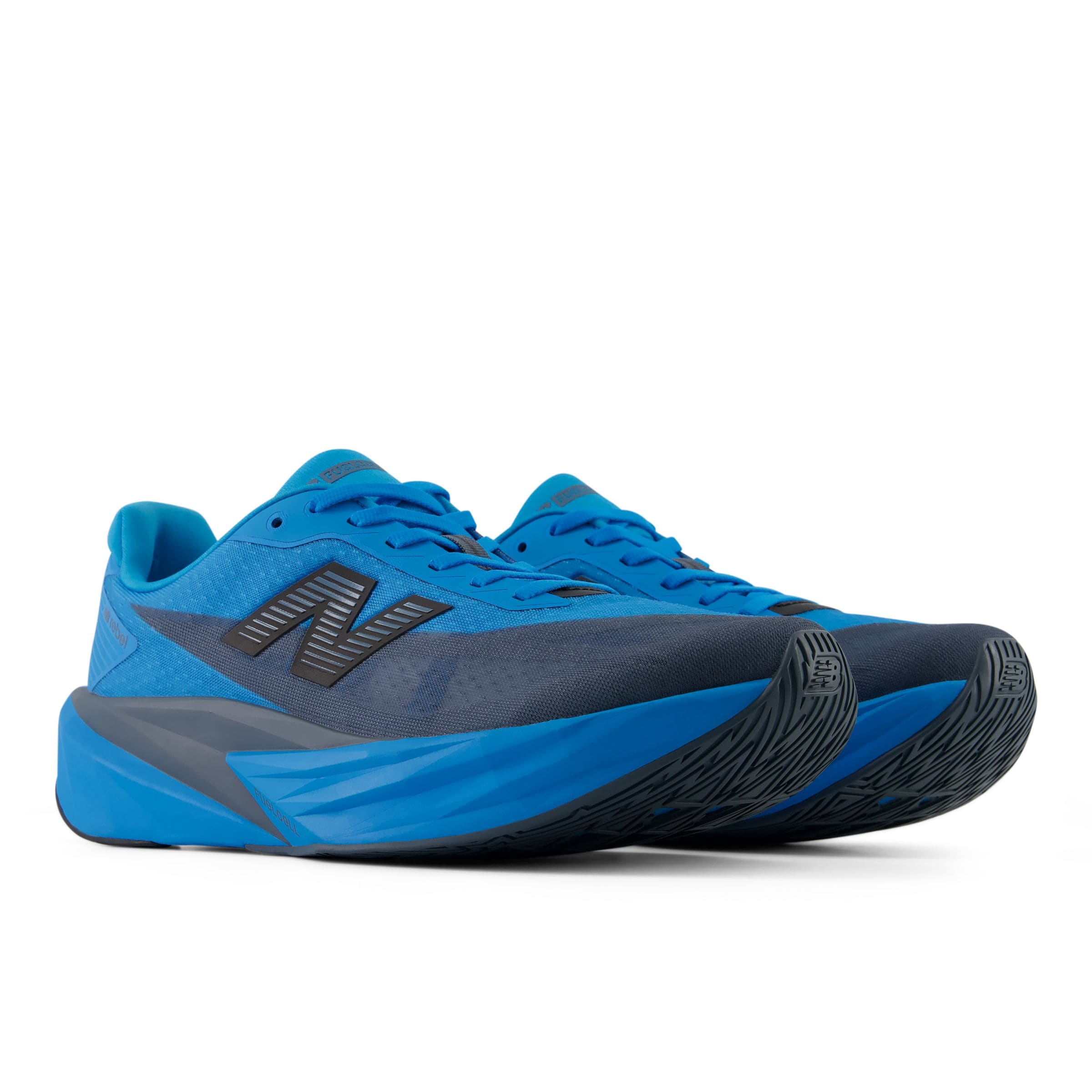new balance Loopschoen 'FuelCell Rebel v5' in Blauw