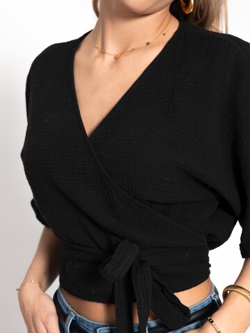 SASSYCLASSY Blouse in Black