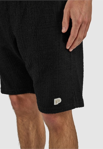 Pegador Regular Shorts 'Libco' in Schwarz