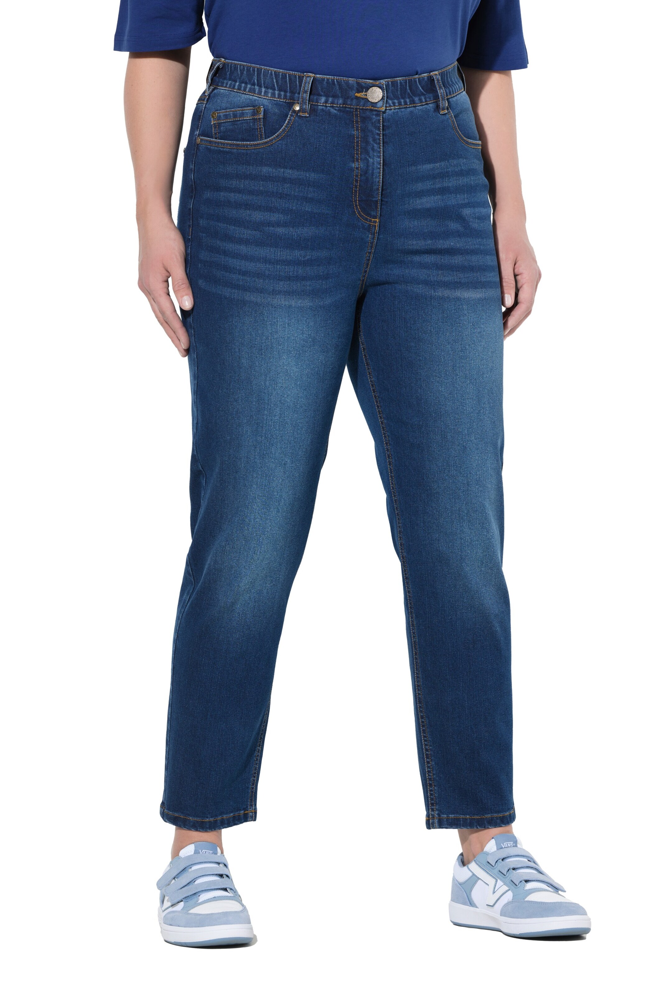 Ulla Popken Regular Jeans in Blau: Vorderseite