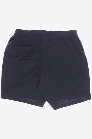 UMBRO Shorts in 35-36 in Grey
