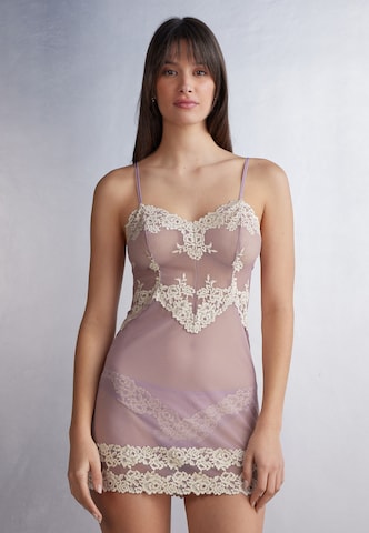 INTIMISSIMI Negligee in Purple: front