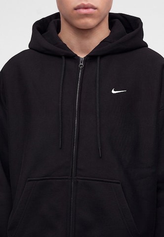 Nike Sportswear - Casaco em moletão em preto