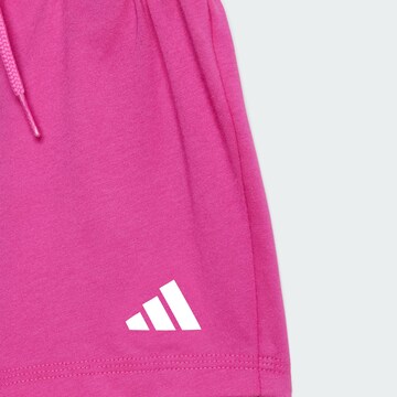 Completo per l'allenamento 'Essentials' di ADIDAS SPORTSWEAR in bianco