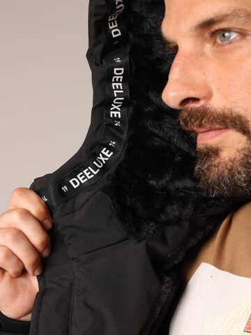 Veste d’hiver 'Interest' Deeluxe en noir