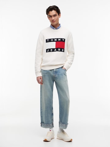 Tommy Jeans Pulóver - fehér