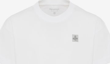 T-Shirt 'CLASH T-SHIRT' Refrigiwear en blanc : devant