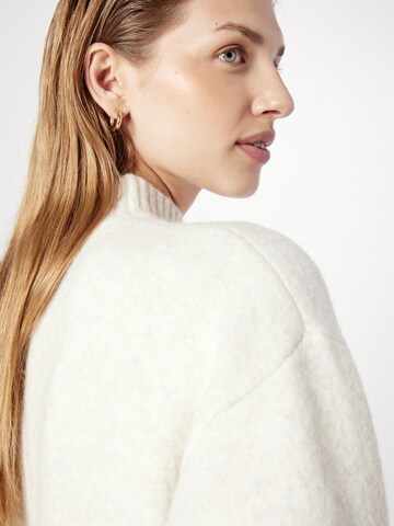 Monki - Pullover em branco