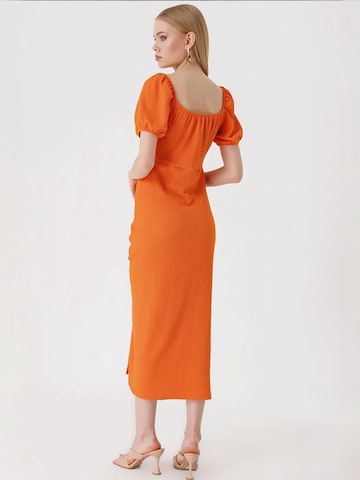 Robe Bigdart en orange