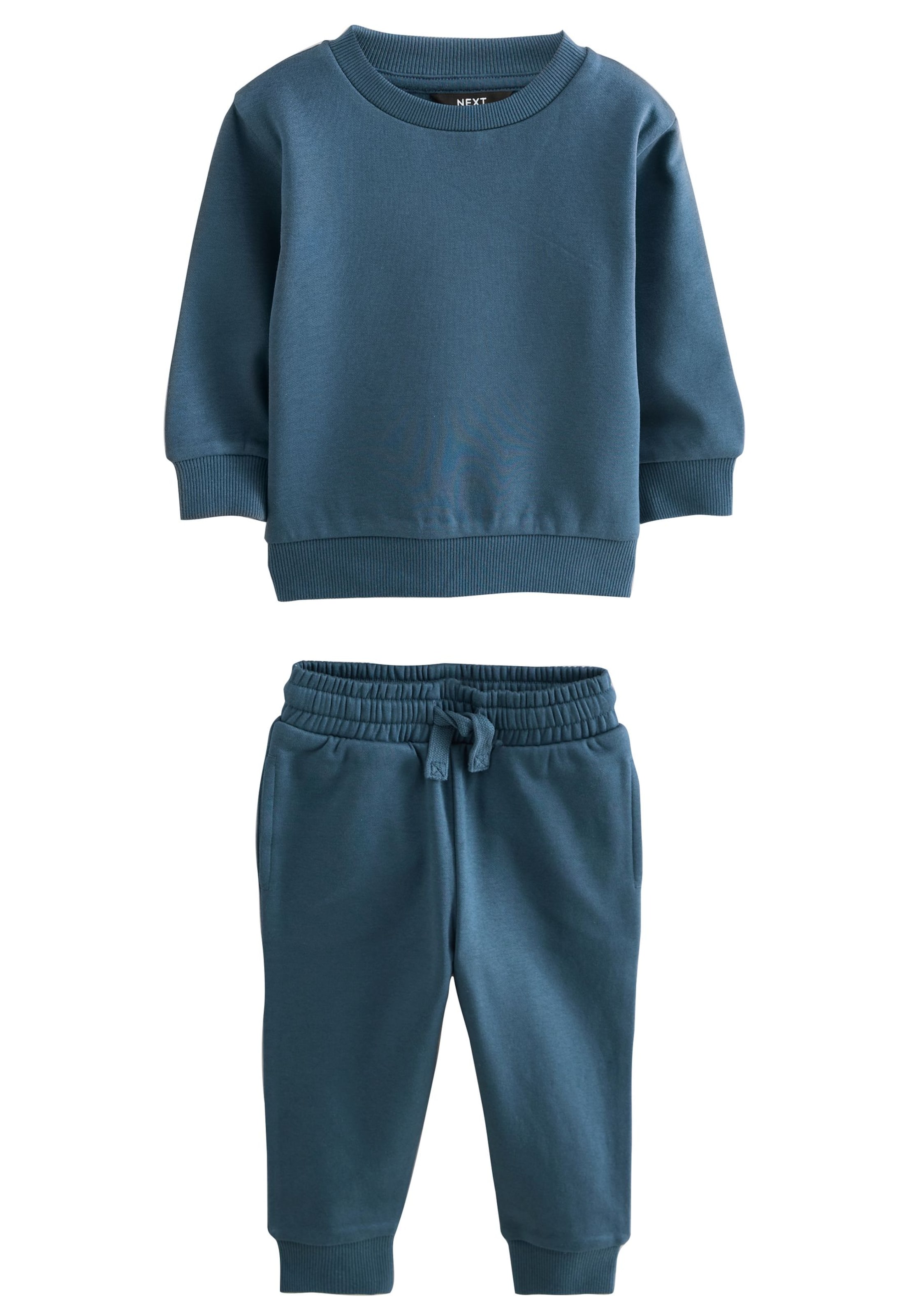 Next Σετ σε μπλε: μπροστά