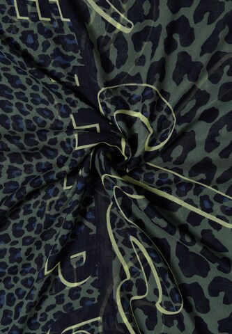 CECIL Scarf in Green