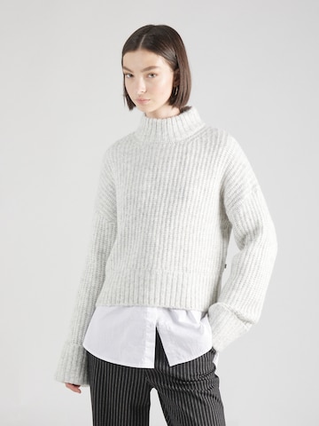 Pull-over QS en gris : devant