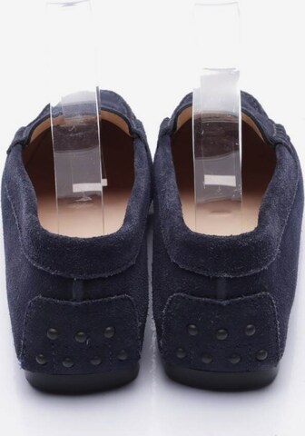 Tod's Flats & Loafers in 38 in Blue