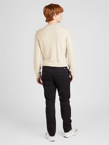 s.Oliver Regular Chino Pants in Black