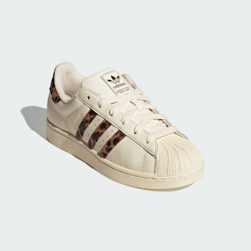 ADIDAS ORIGINALS Låg sneaker 'Superstar II' i vit