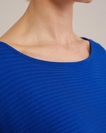 WE Fashion Sweater in Blue
