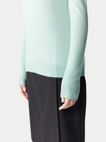 GOBI Cashmere Trui 'Women's Essential Cashmere Crewneck Sweater' in Blauw