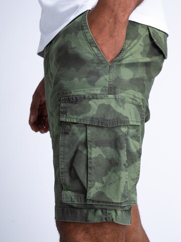 Regular Pantalon cargo Petrol Industries en vert