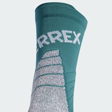 Chaussettes de sport 'Xperior' ADIDAS TERREX en vert