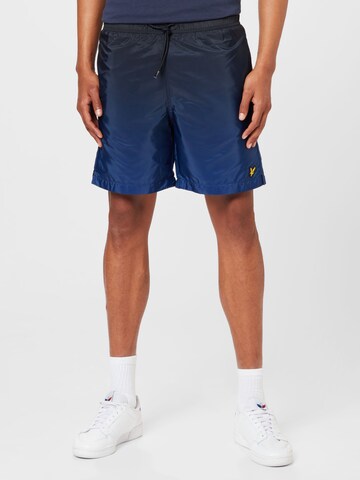 Lyle & Scott Pants in Blue: front