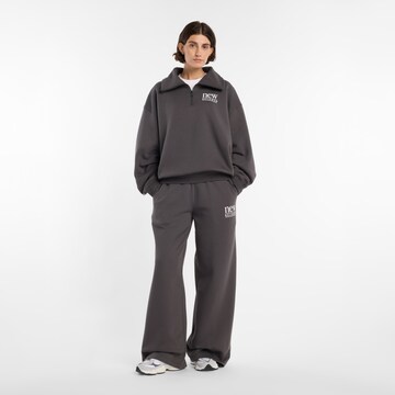 new balance Wide leg Pants in Black