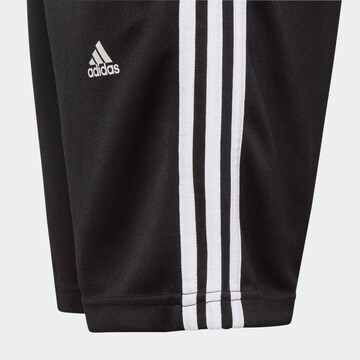 ADIDAS SPORTSWEAR Regular Sportbyxa 'Designed To Move 3-Stripes' i svart