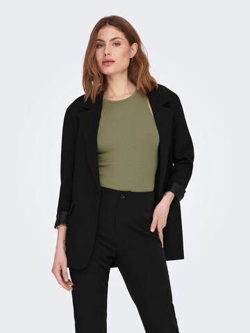 ONLY Top in Green: front