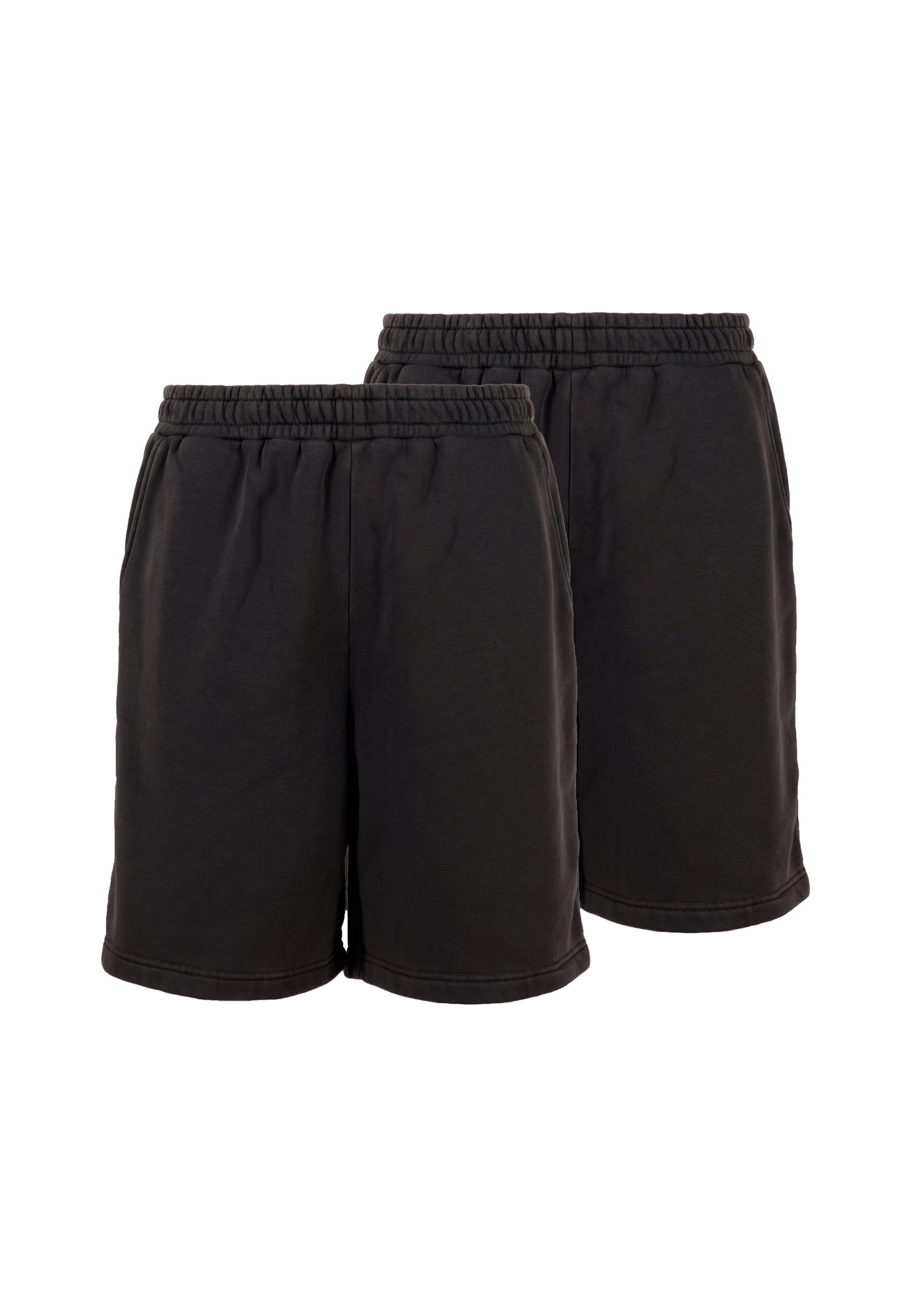 Regular Pantalon Urban Classics en noir : devant