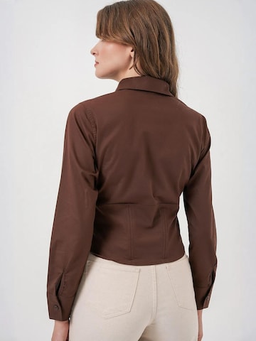 Bigdart Bluse in Braun
