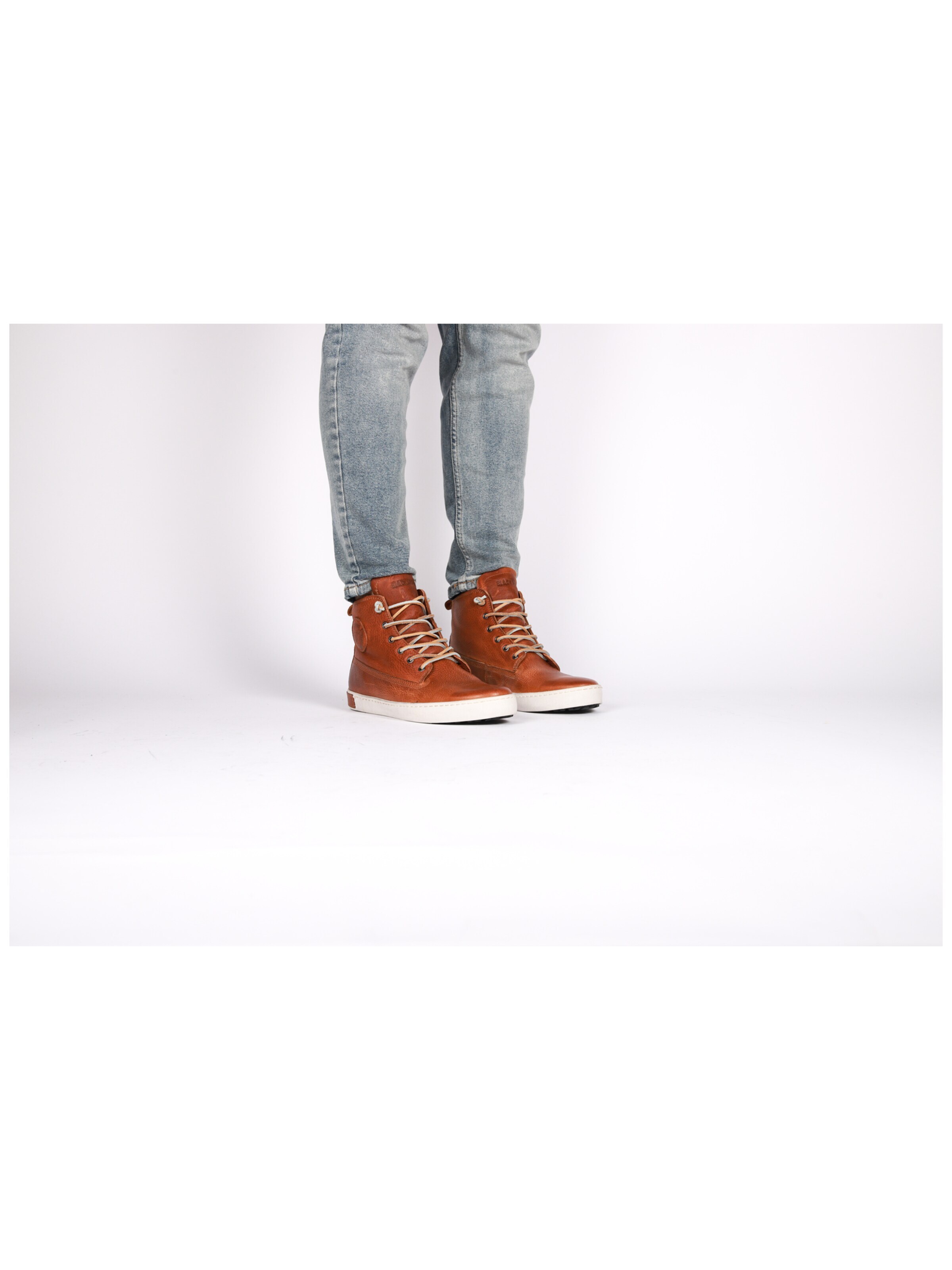 BLACKSTONE Sneaker 'Icon Am02' in Braun