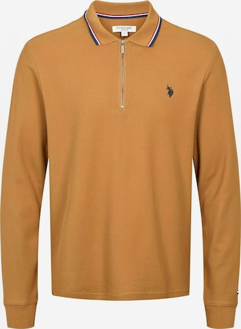 U.S. POLO ASSN. Regularny krój Koszula ' UMDenver ' w kolorze brązowy: przód